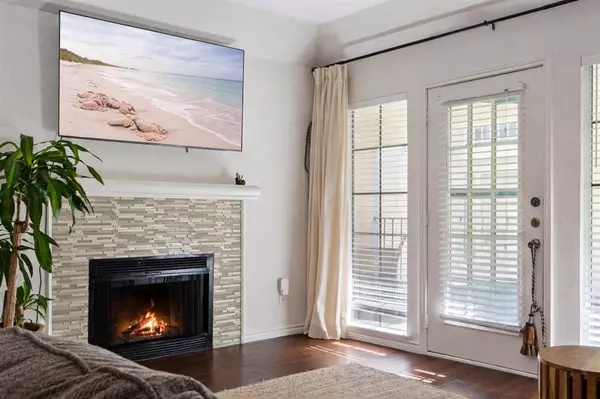 Dallas, TX 75204,3105 San Jacinto Street #208