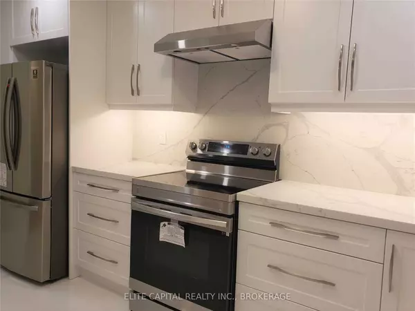 Toronto C15, ON M2J 4T9,4 Bards Walk WAY