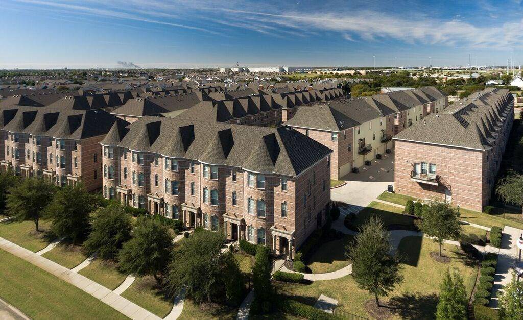 2500 Rockbrook Drive #1A-3, Lewisville, TX 75067