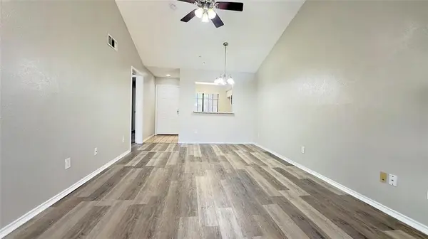 Dallas, TX 75243,9601 Forest Lane #323