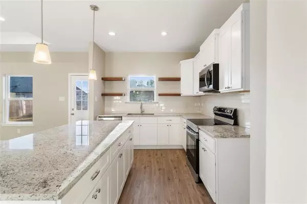 Granbury, TX 76048,5716 Stonegate