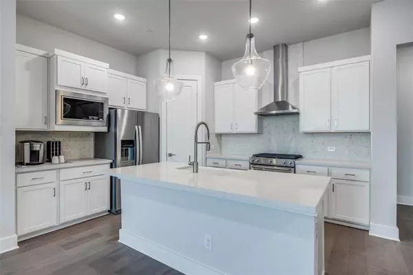 Plano, TX 75075,909 Heights Way