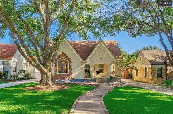 915 Stewart, Dallas, TX 75208