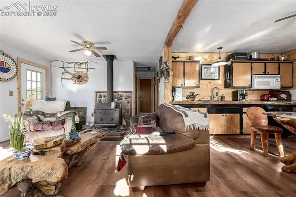 Florissant, CO 80816,201 Lake DR