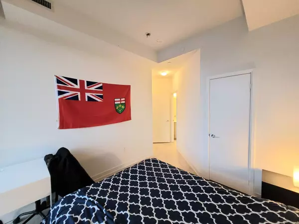 Toronto C01, ON M5V 2P1,27 Bathurst ST #1801W