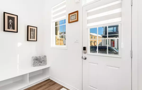 Milton, ON L9E 2E7,1343 Copley CT