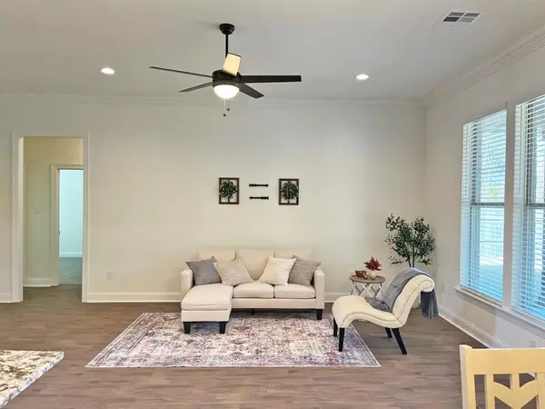 Stonewall, LA 71078,159 Lessie Drive