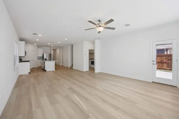 Farmersville, TX 75442,4007 Joe Pool Drive