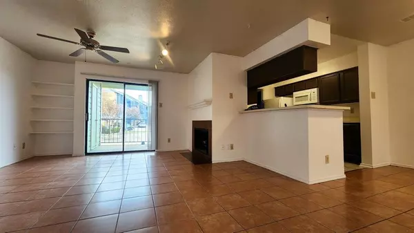 Garland, TX 75043,5813 Lake Hubbard Parkway #408