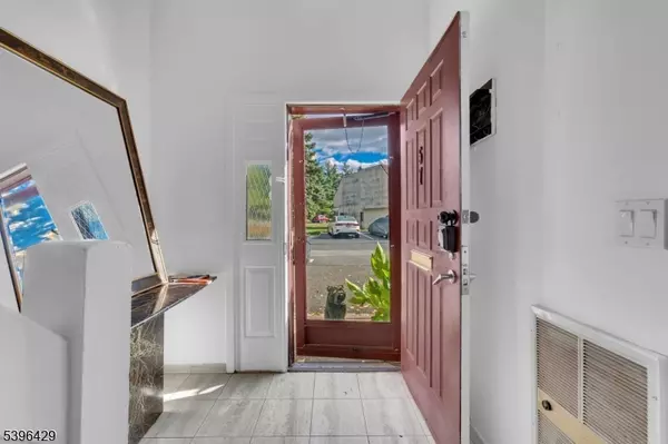 West Orange Twp., NJ 07052,57 Musano Ct