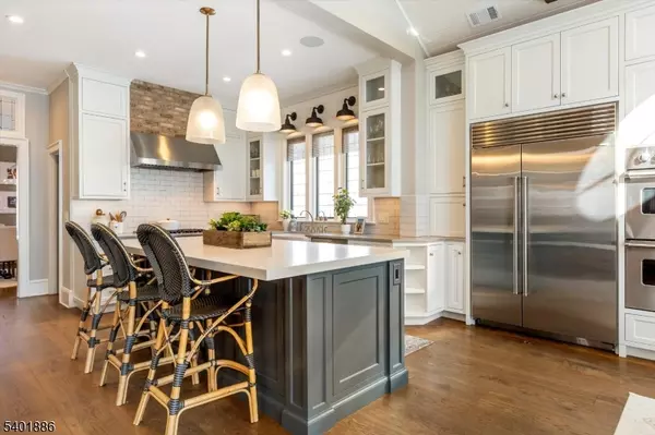 Glen Ridge Boro Twp., NJ 07028,19 Hamilton Rd