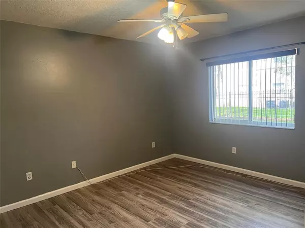 Coral Springs, FL 33321,10151 W Atlantic Blvd #H1