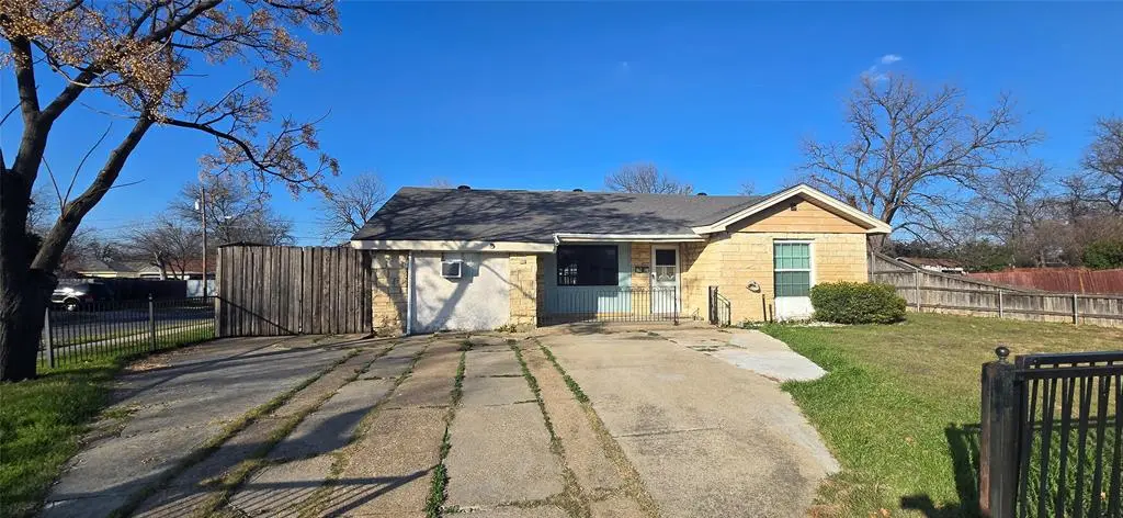 3603 Fontana Drive, Dallas, TX 75220