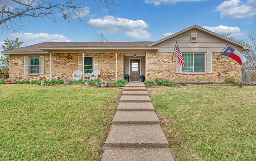Hewitt, TX 76643,1065 Dendron Drive