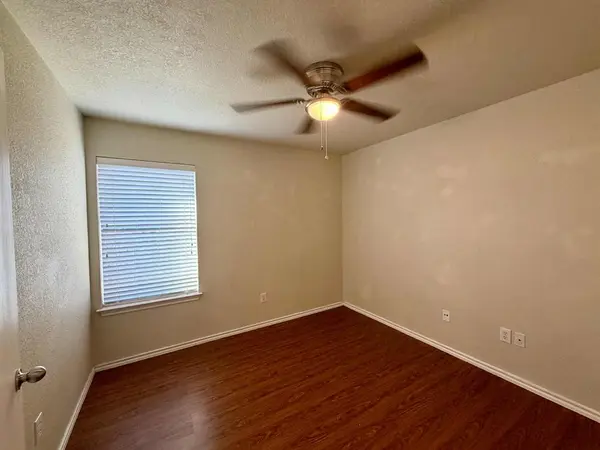 Arlington, TX 76010,900 Timber Oaks Lane