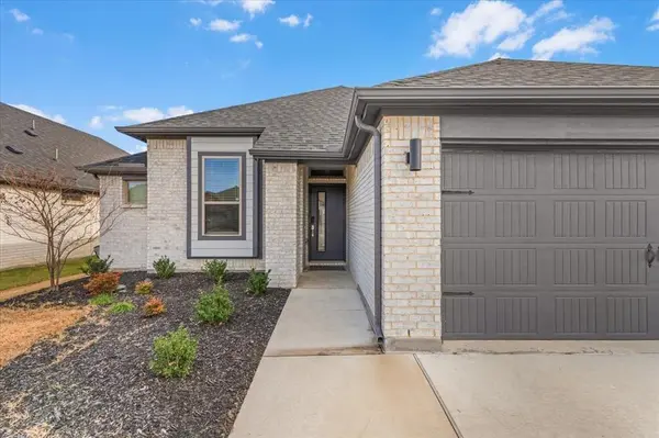 Red Oak, TX 75154,640 Southern Hills Drive