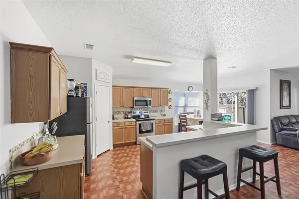 Dallas, TX 75227,5039 Berridge Lane