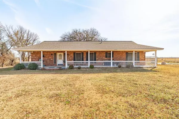 De Leon, TX 76444,351 Highway 2318