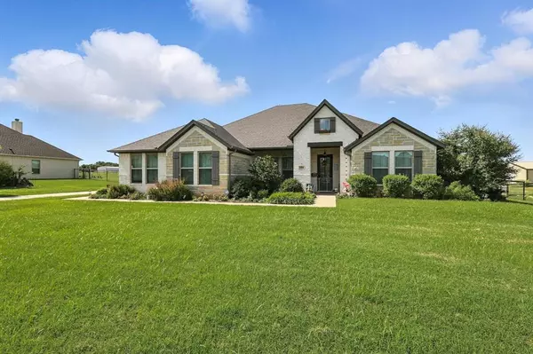 104 Maudy Lane, Springtown, TX 76082