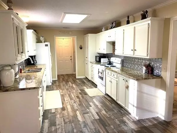 Athens, TX 75751,133 Penny Lane