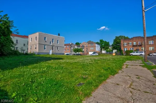 Newark City, NJ 07103,3-5 Ferdinand St