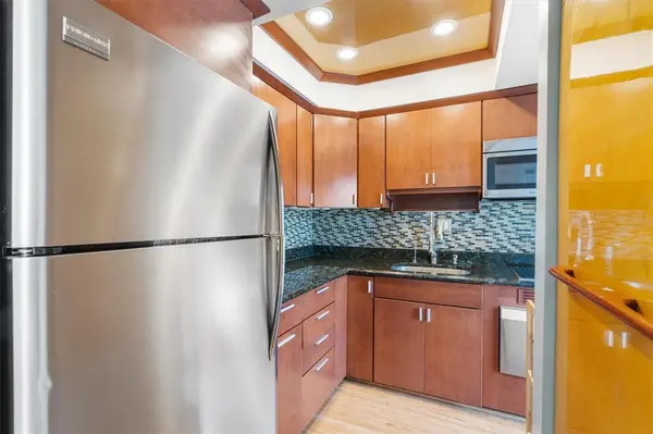 Fort Lauderdale, FL 33316,1510 SE 15th St #309