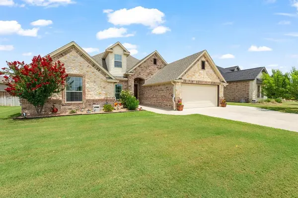 Stephenville, TX 76401,152 Crenshaw CT Street