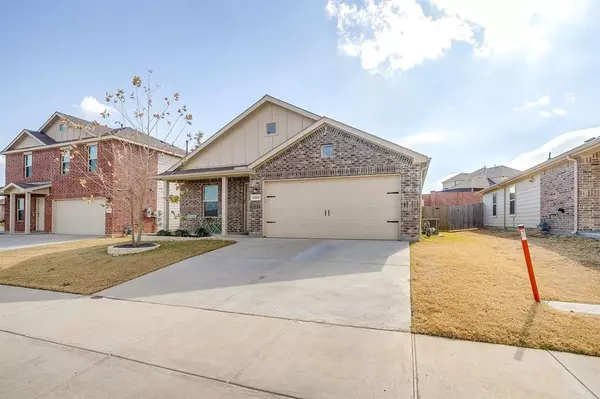 6329 Becker Avenue, Fort Worth, TX 76123