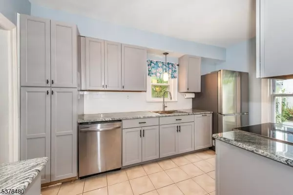 Ogdensburg Boro, NJ 07439,10 Passaic Ave