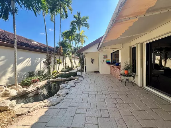 Boca Raton, FL 33433,21856 Town Place Dr