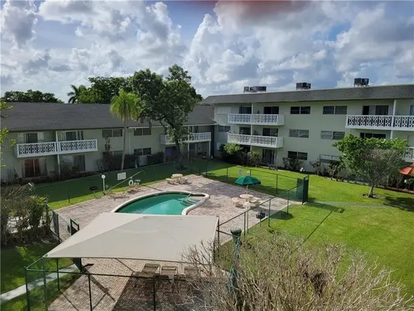 Plantation, FL 33317,Address not disclosed