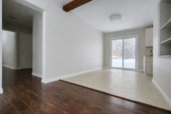 Orillia, ON L3V 2S7,56 Elmer AVE