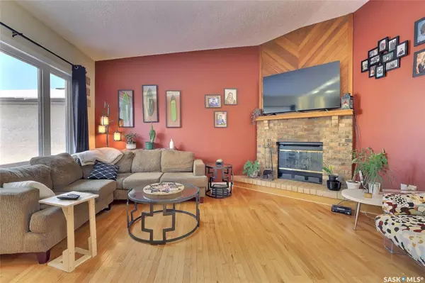 Regina, SK S4X 3Z3,6507 Gillmore DRIVE