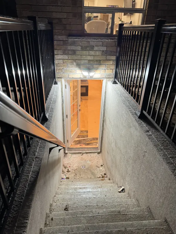 Mississauga, ON L5M 7K9,3310 Southwick ST #Basement