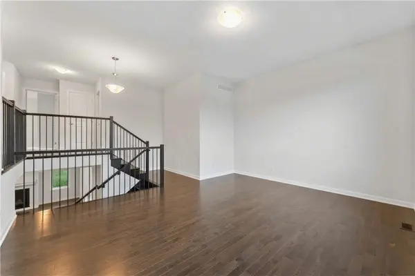 Barrhaven, ON K2J 7C5,106 LYNN COULTER ST