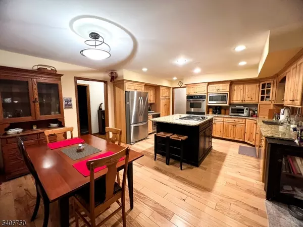 Readington Twp., NJ 08822,2 Constitution Way