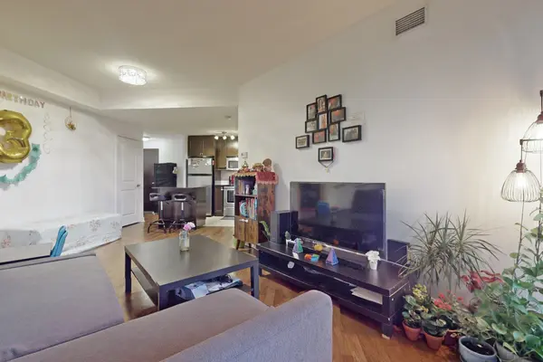 Mississauga, ON L4Z 0A8,50 Absolute AVE #2804