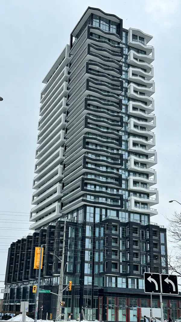 Brampton, ON L6Y 6L7,260 Malta AVE #2505 (LPH05)