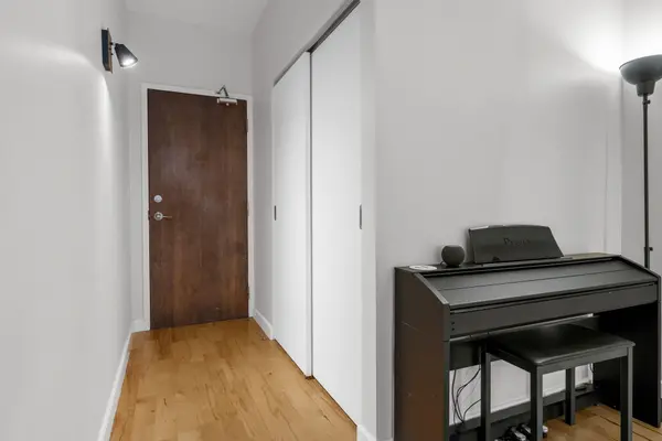 Lower Town - Sandy Hill, ON K1N 1J8,179 George ST #803