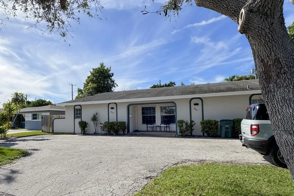 Boca Raton, FL 33431,2857 NE 2nd Ave