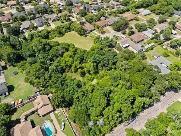 Cockrell Hill, TX 75211,1 Ott Circle