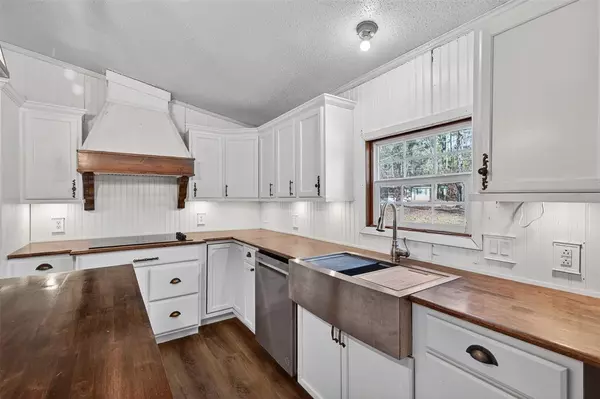 Doyline, LA 71023,128 Clark Bayou Drive