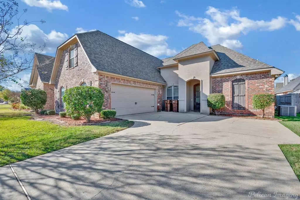 Bossier City, LA 71111,527 Tupelo Drive