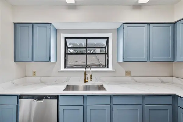 Dallas, TX 75248,5335 Bent Tree Forest Drive #288