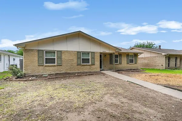 Carrollton, TX 75007,1822 Chamberlain Drive