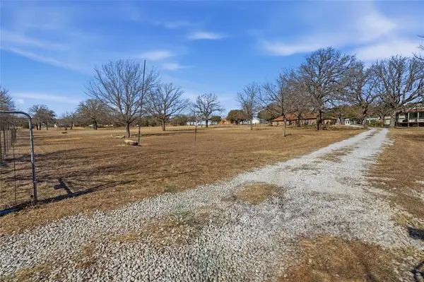 Azle, TX 76020,215 Younger Ranch Road