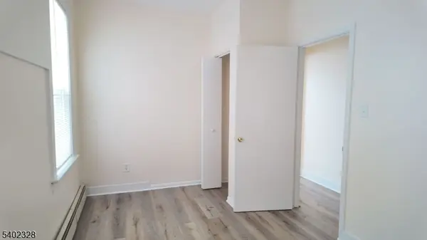 Newark City, NJ 07112,289 Hobson St #1