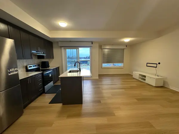 480 Beresford PATH #16, Oshawa, ON L1H 0B2