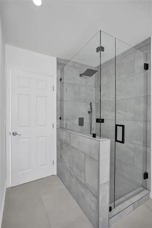 Hollywood, FL 33020,1010 N 16th Ave