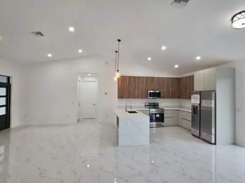 Lake Worth, FL 33449,6490 W Park Ln